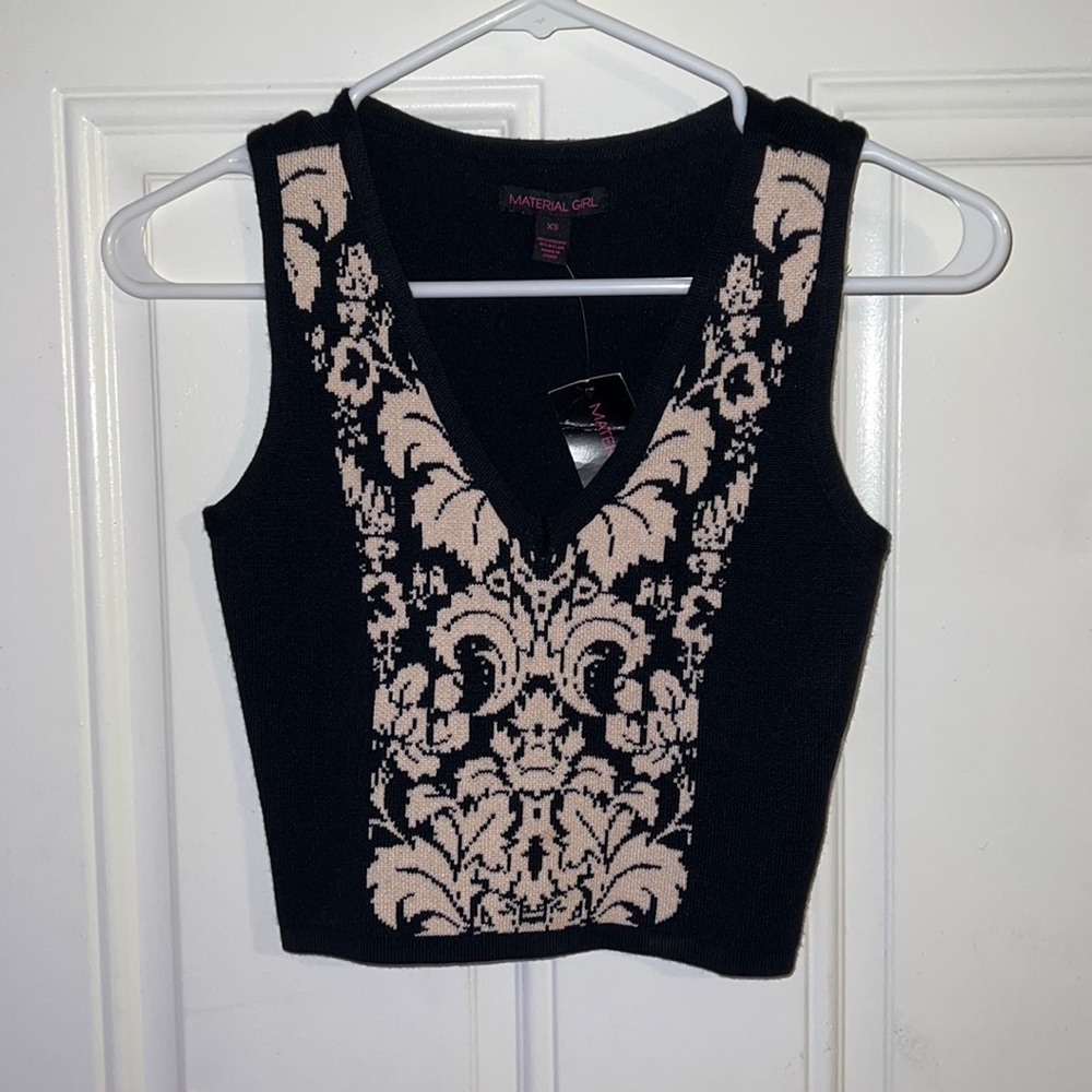 Black Design Sweater Top